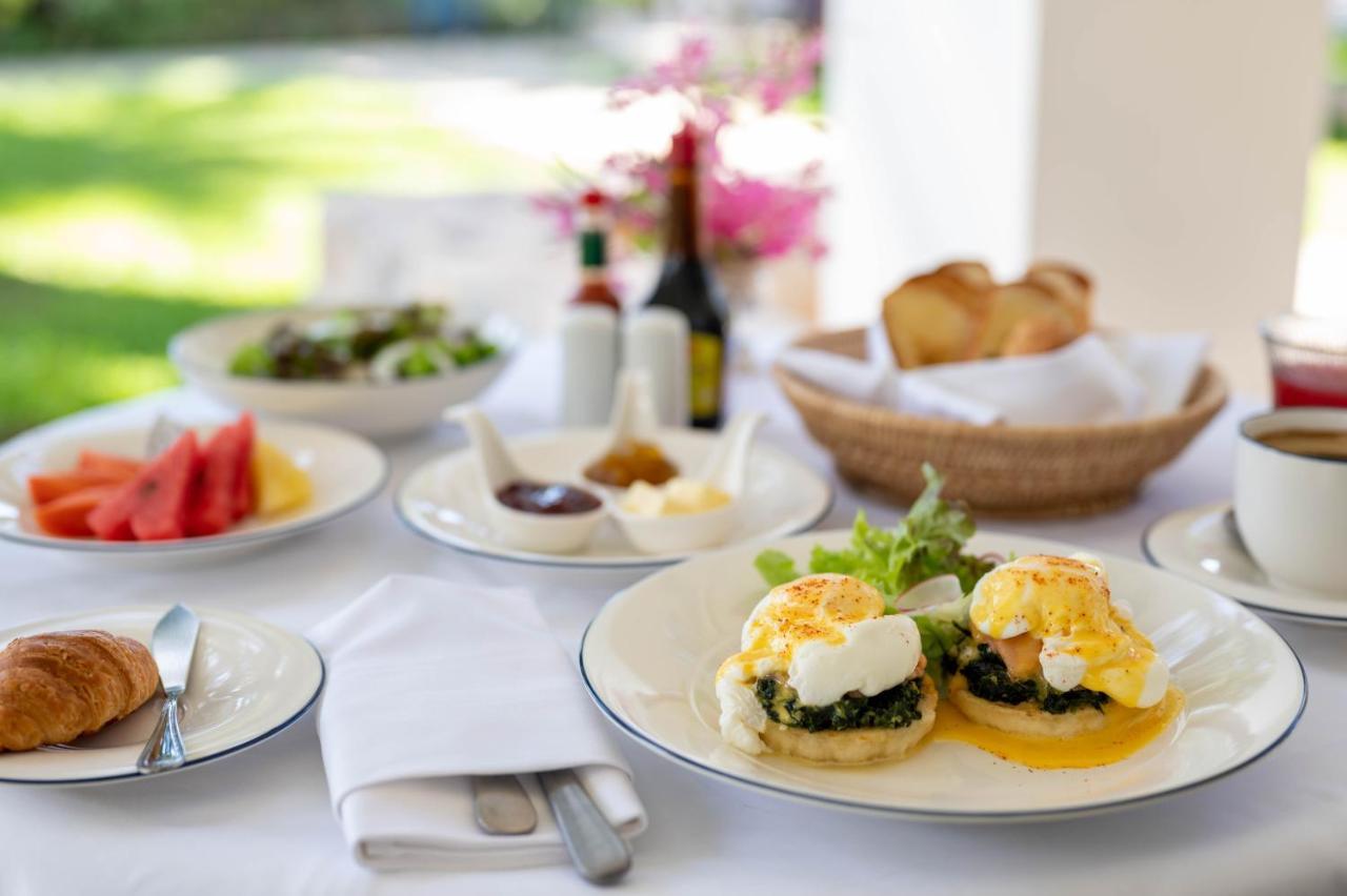 Charras Bhawan Hotel And Residences 후아 힌 외부 사진