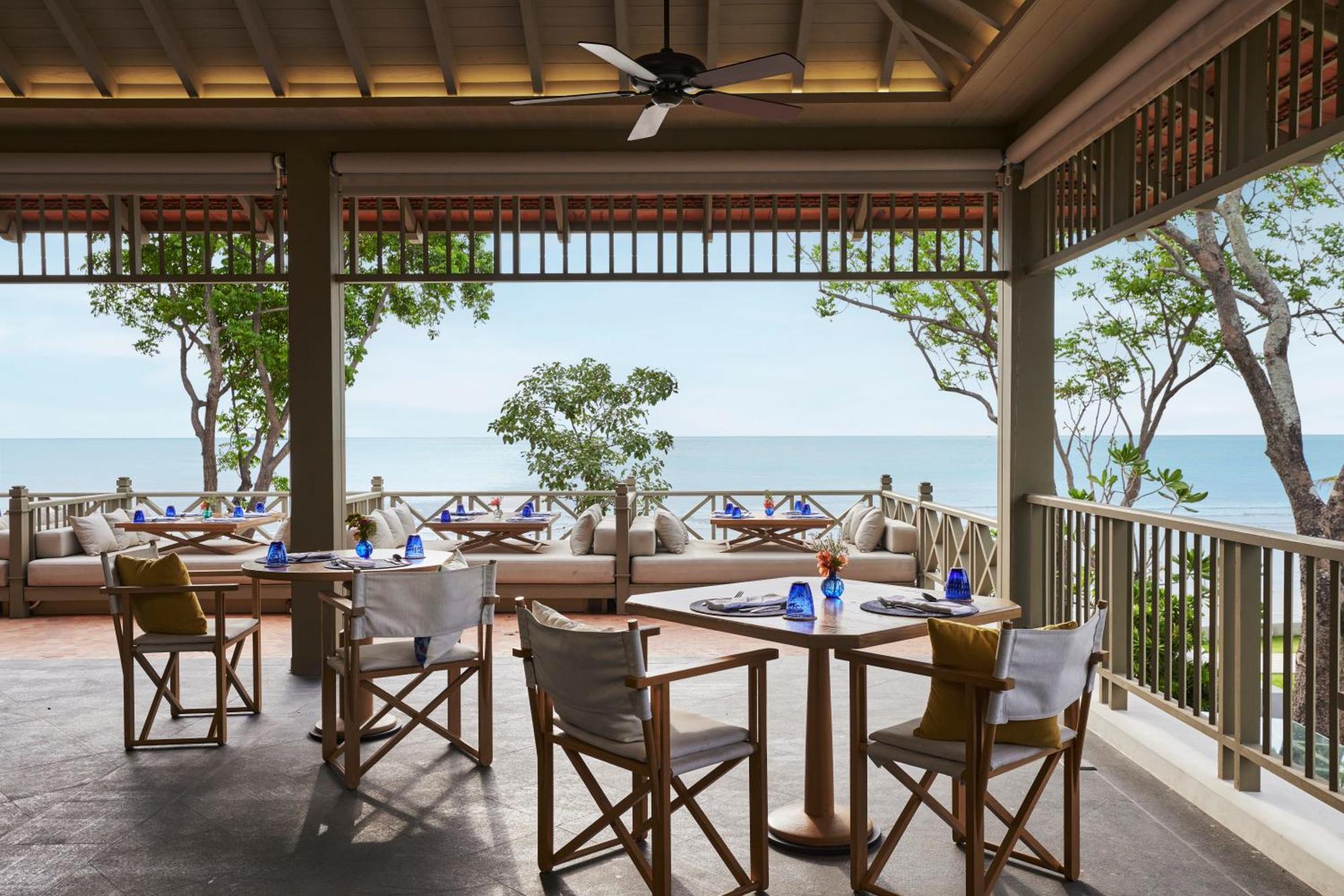 Charras Bhawan Hotel And Residences 후아 힌 외부 사진