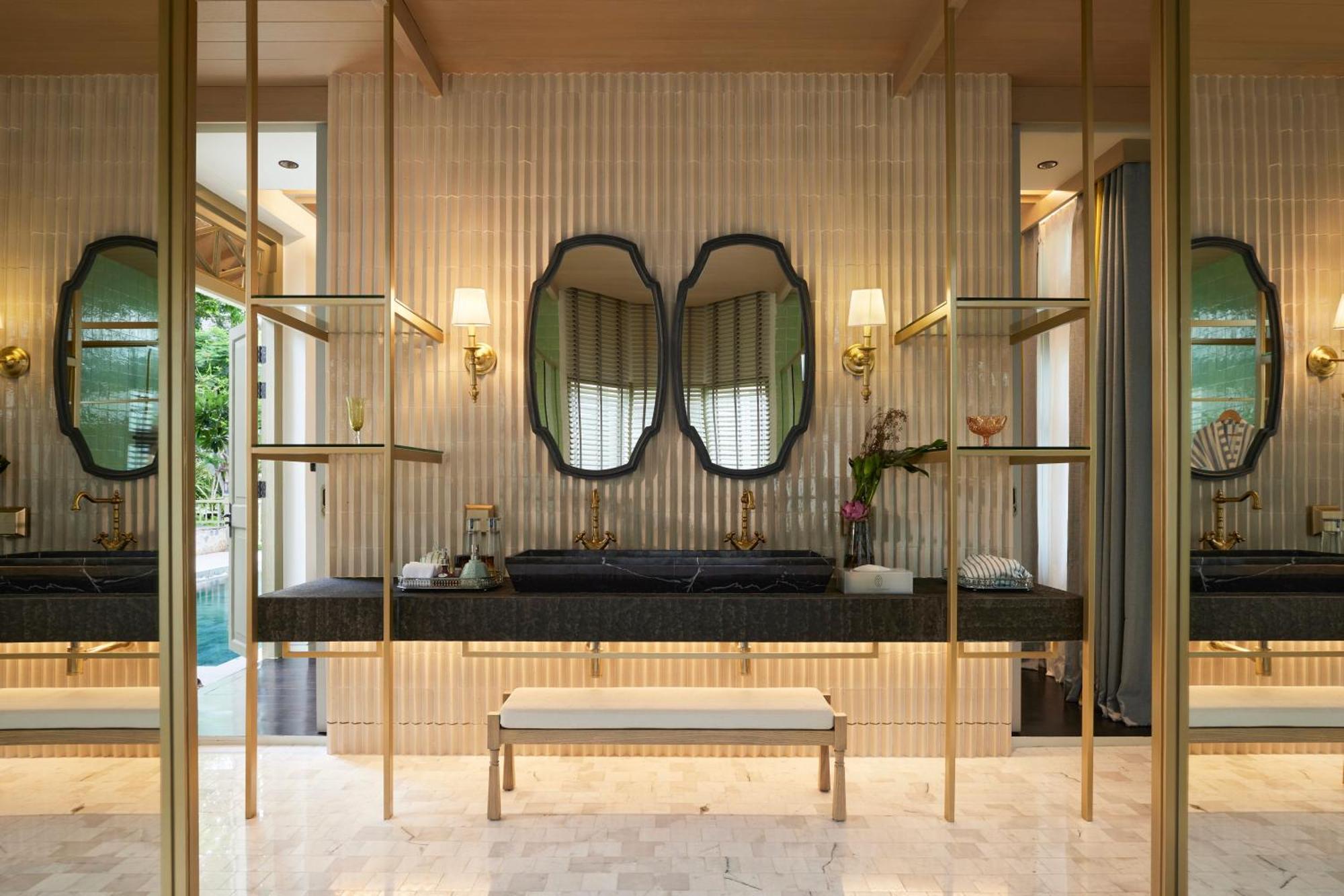 Charras Bhawan Hotel And Residences 후아 힌 객실 사진